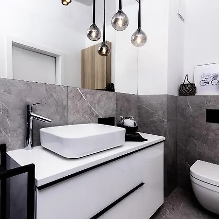 W Centrum Gdyni * غدينيا